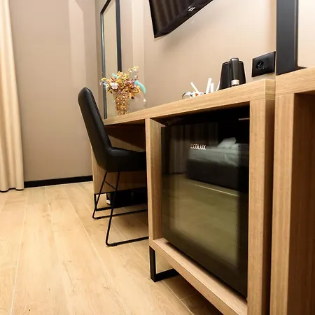 Suits Bed & Breakfast