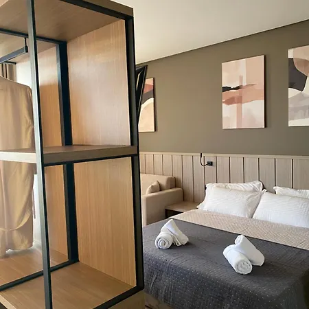 Suits Bed & Breakfast Vlore